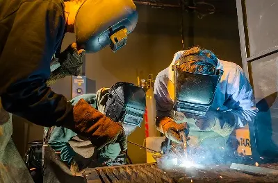 Prepará tu empresa para el FAL: conocé los beneficios de Banco Macro por ser socio aportante de ADIMRA