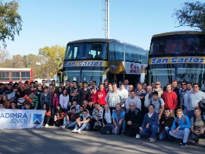 Alumnos de Esperanza, presentes en FIMAQH