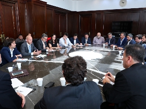 Avanza la agenda del sector Petr�leo y Gas