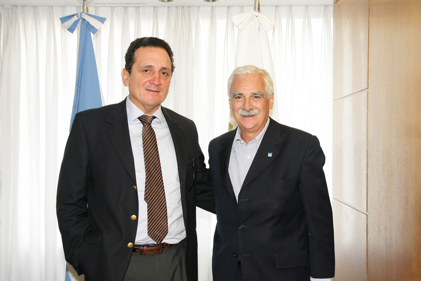 Reuni�n con autoridades del INTI