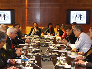 Reuni�n ADIMRA - YPF