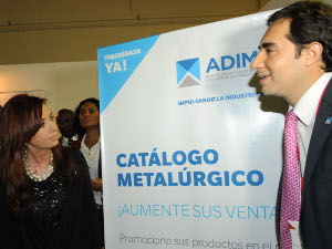 La Presidenta de la Naci�n en nuestro stand en Angola
