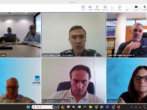 Reuni�n autoridades ADIMRA PBA con la empresa TGS