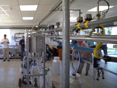 Ensayos de equipos para industria lactea