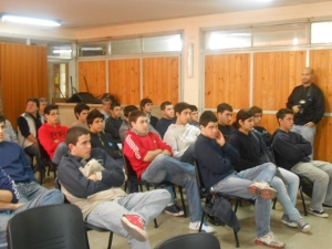 Una metal�rgica de Firmat recibi� a alumnos locales